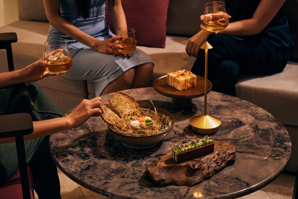 A Reimagined Club Lounge