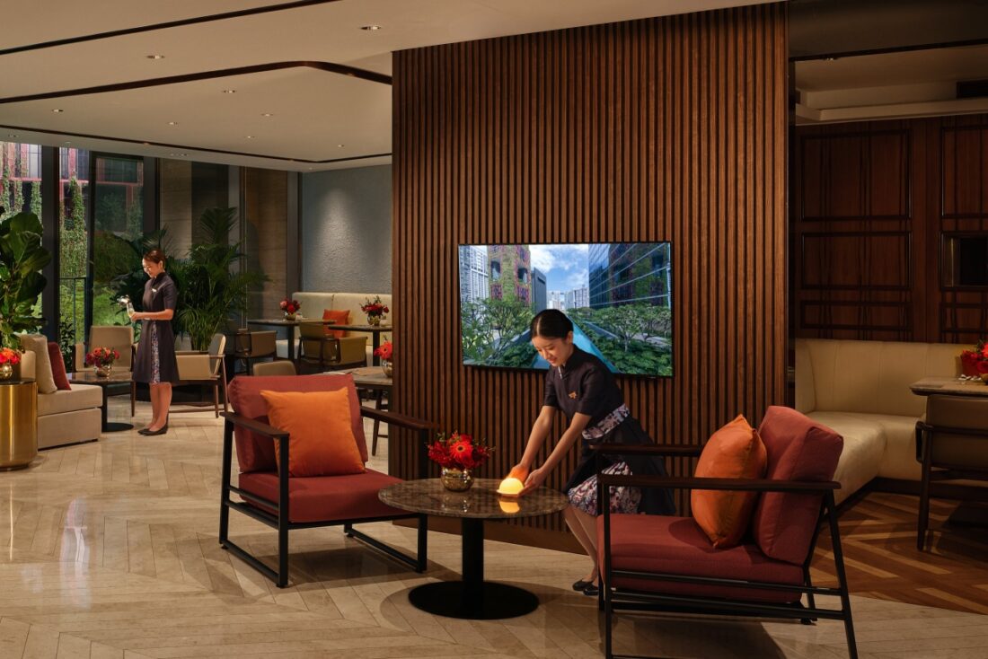 A Reimagined Club Lounge