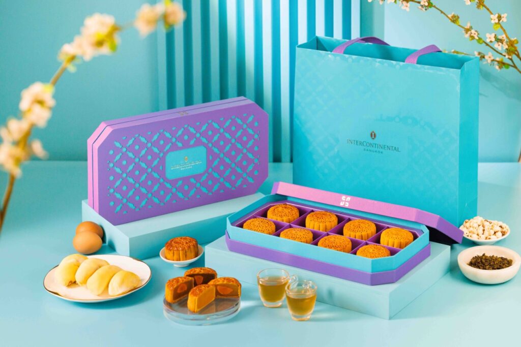 An Exquisite Mooncake Collection