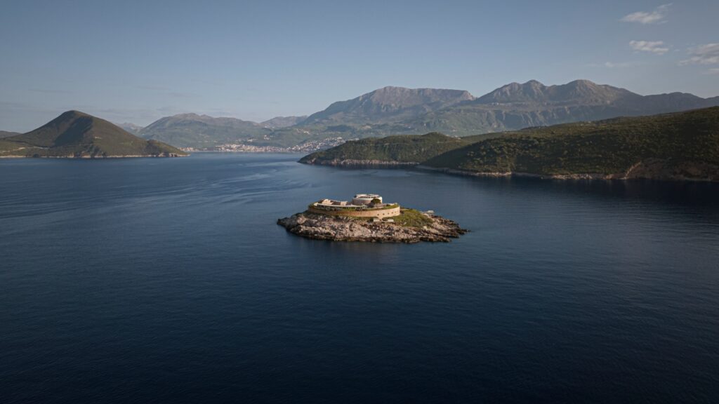 Europe Welcomes Banyan Tree